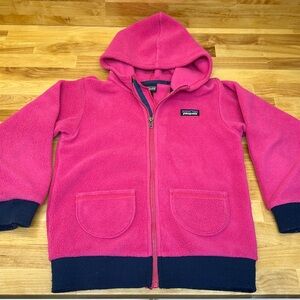 Patagonia hooded fleece- 5T